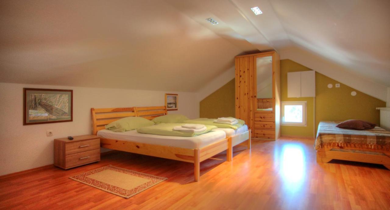 Bokun Apartments II Sisak Bagian luar foto