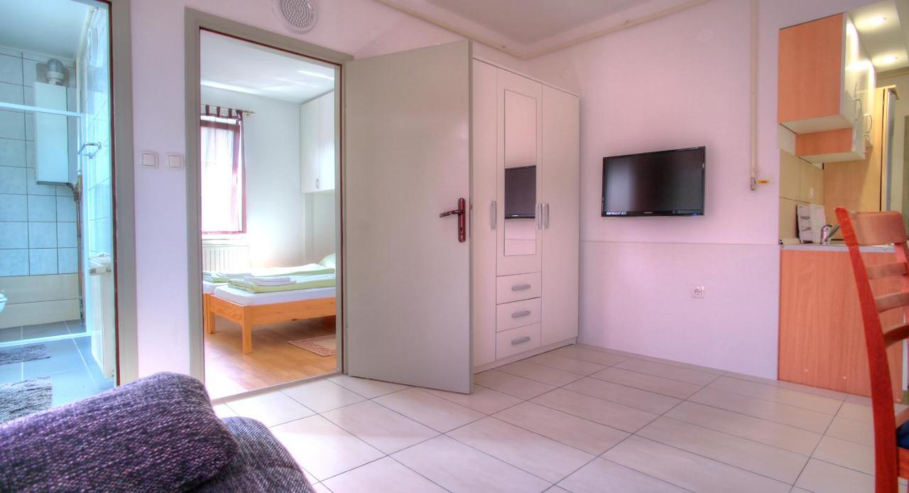 Bokun Apartments II Sisak Bagian luar foto