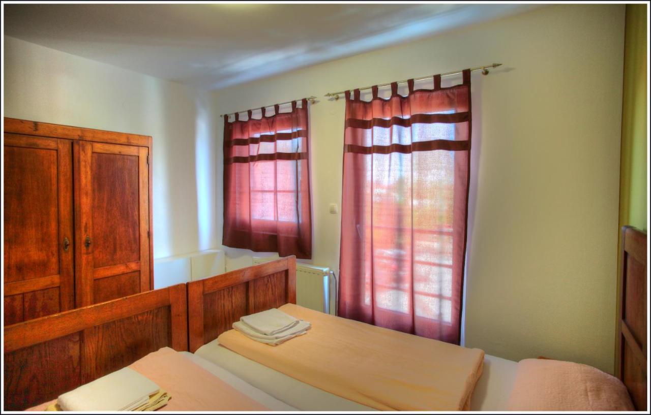 Bokun Apartments II Sisak Bagian luar foto