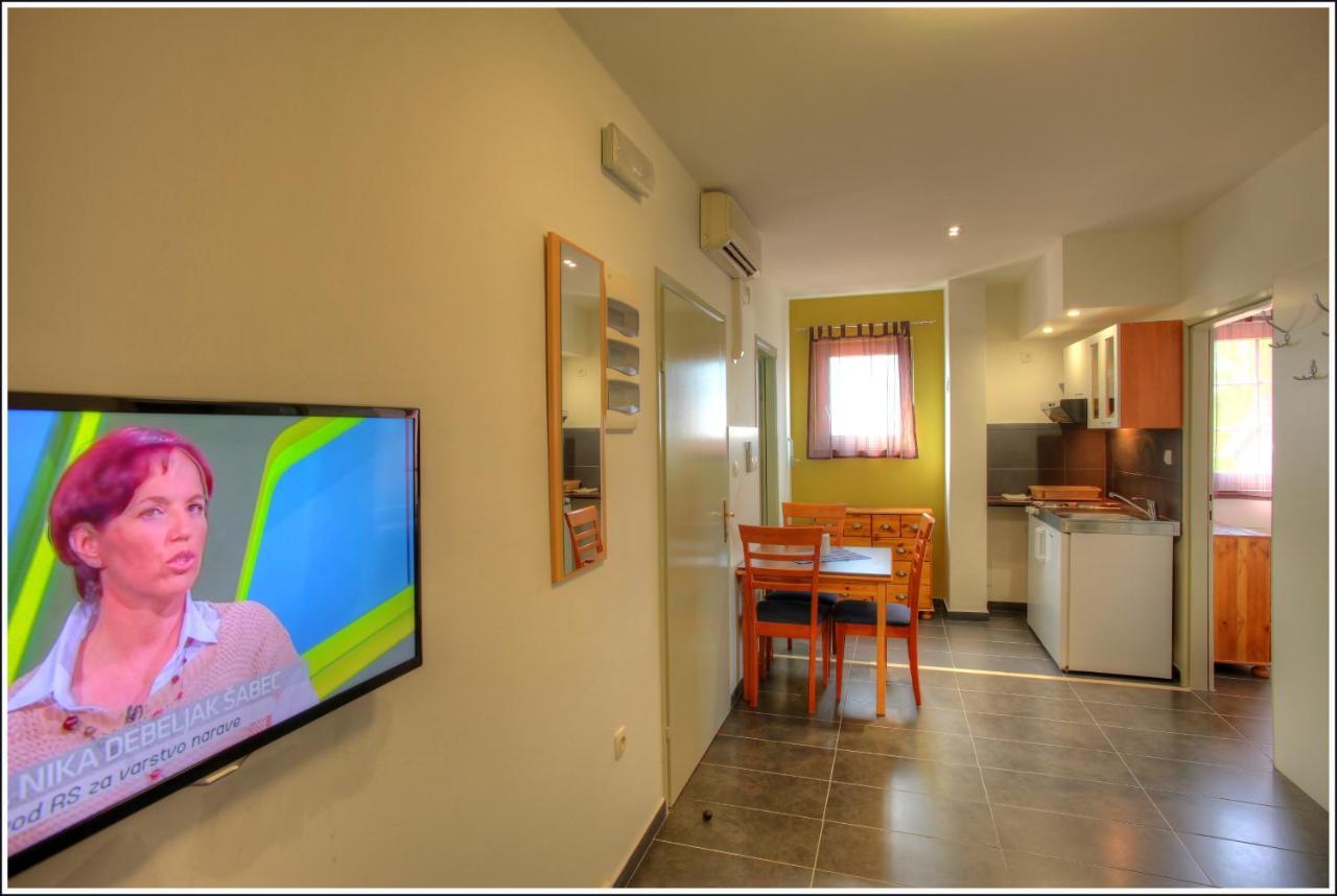 Bokun Apartments II Sisak Bagian luar foto