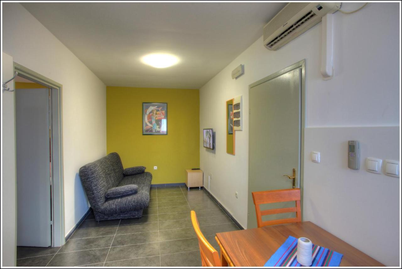 Bokun Apartments II Sisak Bagian luar foto